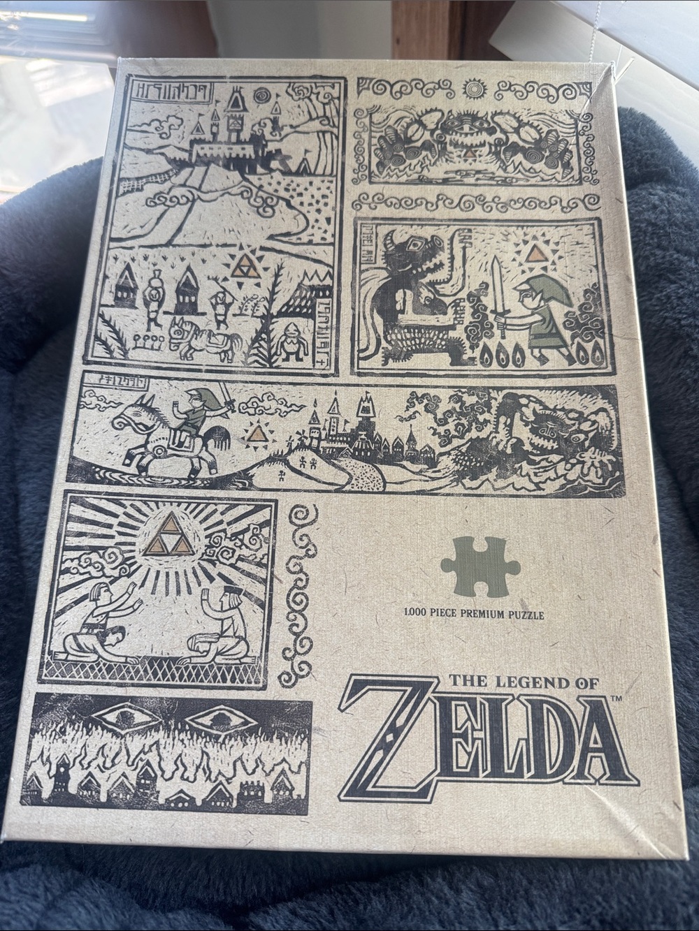 Nintendo The Legend of Zelda Puzzle - Beige and Black Artwork